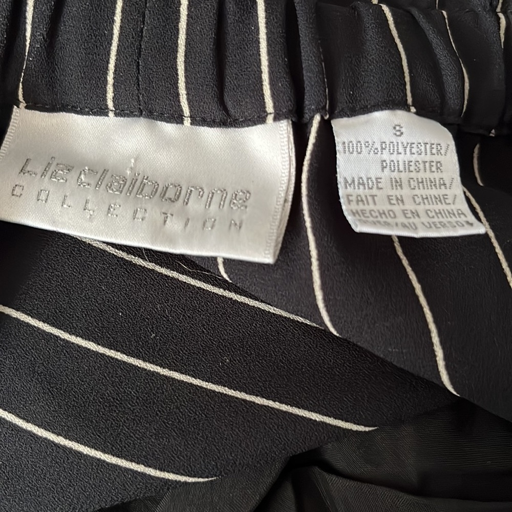 Liz Claiborne size Small pant set. LIKE NEW - Picture 5 of 5